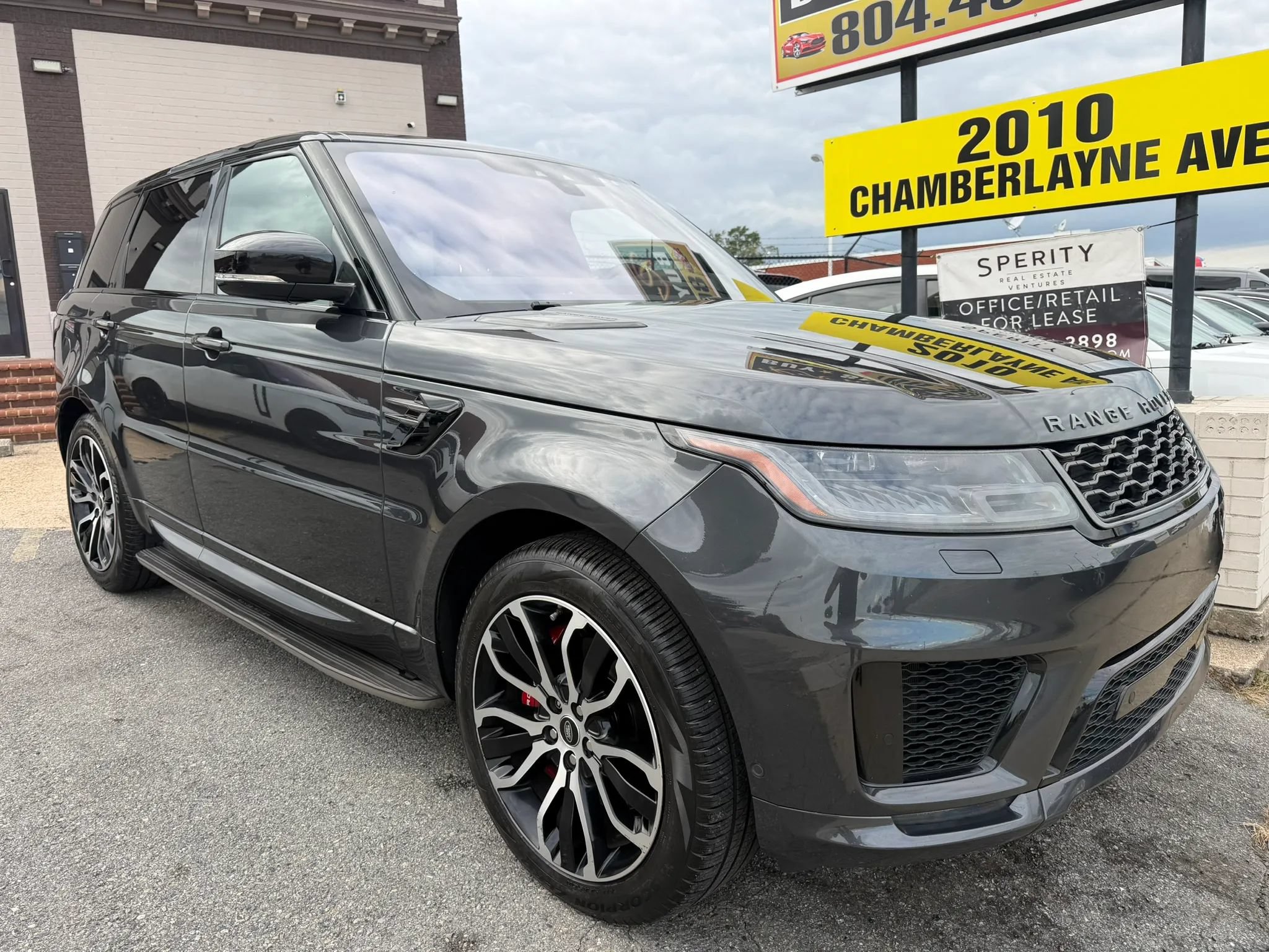 Used 2019 Land Rover Range Rover Sport Supercharged AWD/4WD image 2