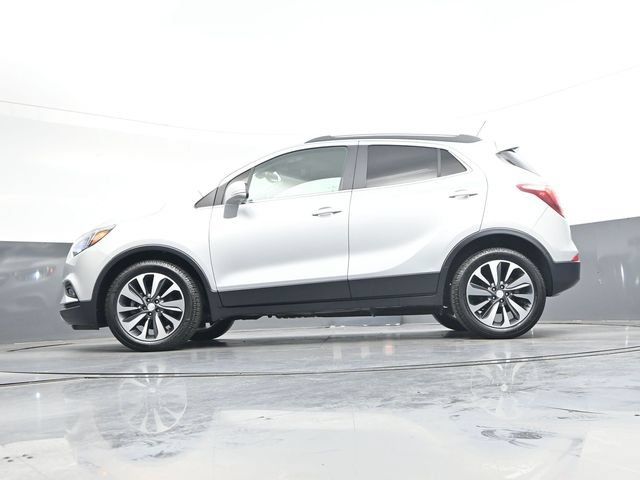 Used 2019 Buick Encore Essence FWD image 35
