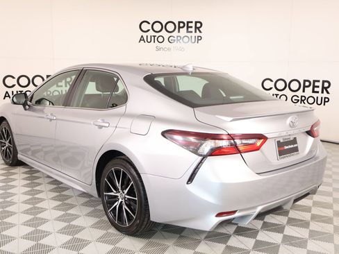 Used 2024 Toyota Camry SE FWD image 21