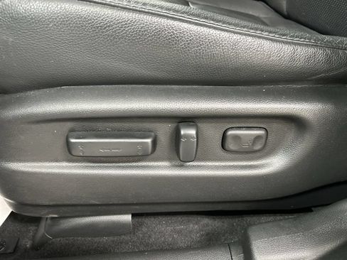 Used 2022 Honda Pilot Elite image 10