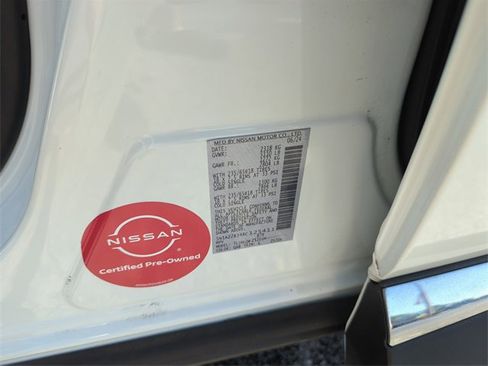 Certified 2024 Nissan Murano SV image 49