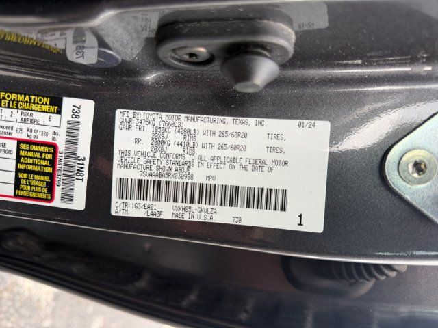 Used 2024 Toyota Sequoia Limited AWD/4WD image 24