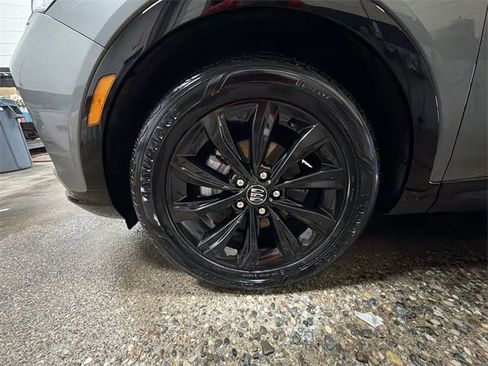 Certified 2024 Buick Envista Sport Touring w/ Convenience I Package image 10