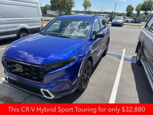 Used 2023 Honda CR-V Sport Touring image 7