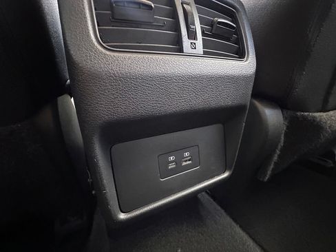 Certified 2023 Nissan Rogue SV FWD image 16