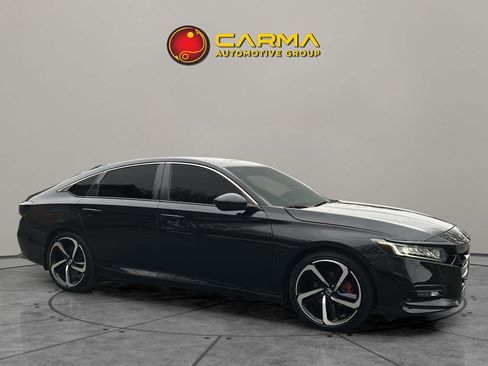 Used 2019 Honda Accord Sport image 10