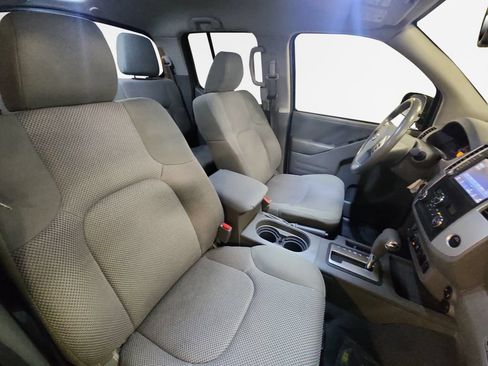 Used 2019 Nissan Frontier SV w/ Value Truck Package AWD/4WD image 28