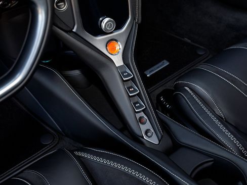 New 2027 McLaren 750S RWD image 43