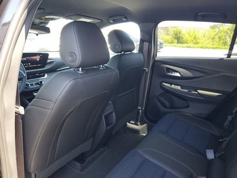 New 2026 Buick Envista Sport Touring w/ Convenience I Package FWD image 9