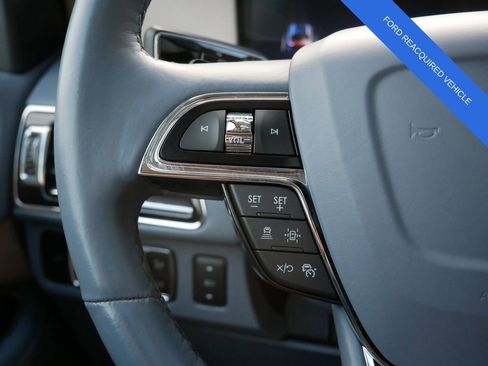 Used 2024 Lincoln Navigator Black Label image 18