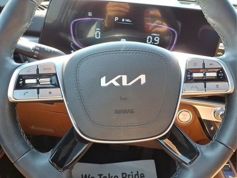 Used 2025 Kia Telluride EX X-Line image 14
