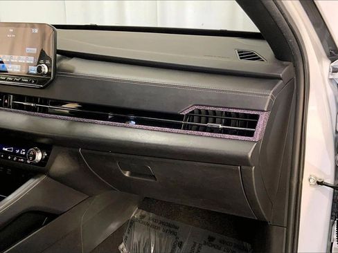 Used 2023 Mitsubishi Outlander Ralliart image 16