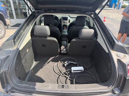 Used 2013 Chevrolet Volt Premium w/ Premium Trim Package FWD image 11