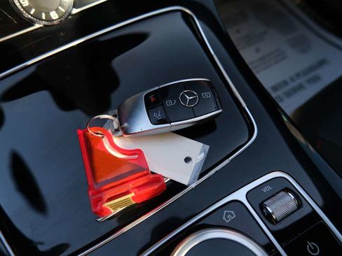 Used 2018 Mercedes-Benz E 43 AMG 4MATIC Sedan image 43