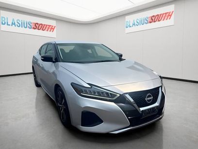 Used 2023 Nissan Maxima SV w/ Floor Mat Group