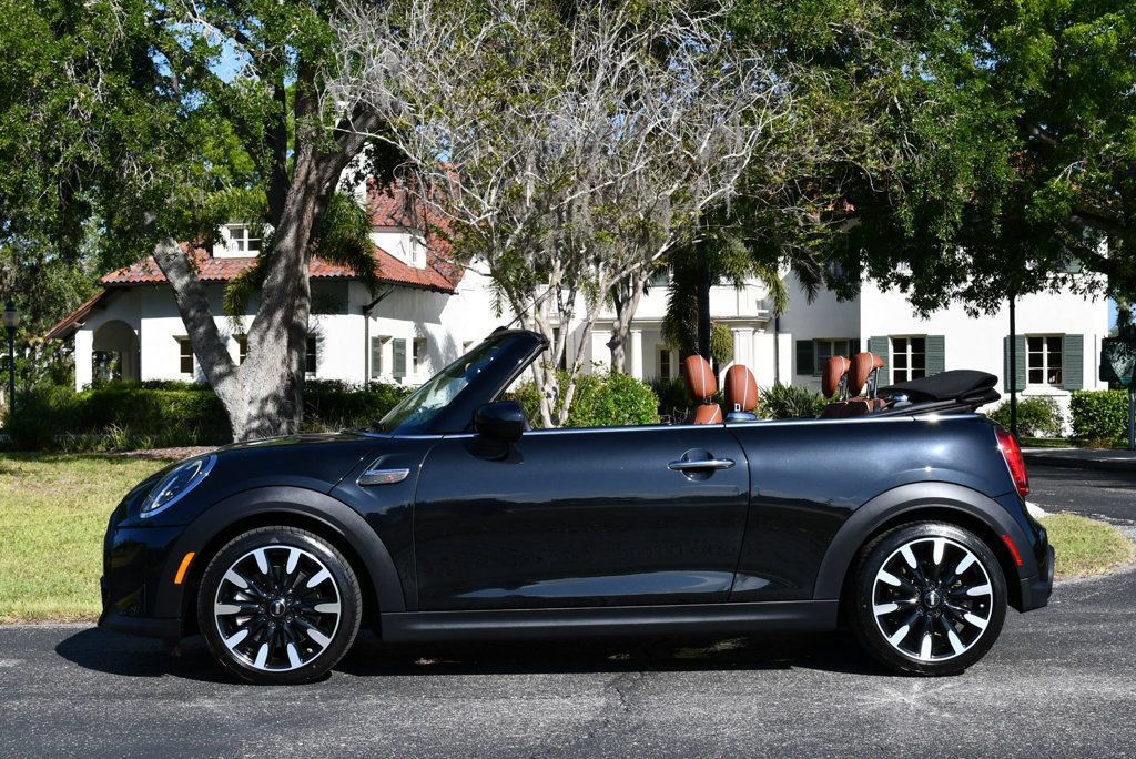 Used 2024 MINI Cooper S w/ Signature Upholstery Package FWD image 28