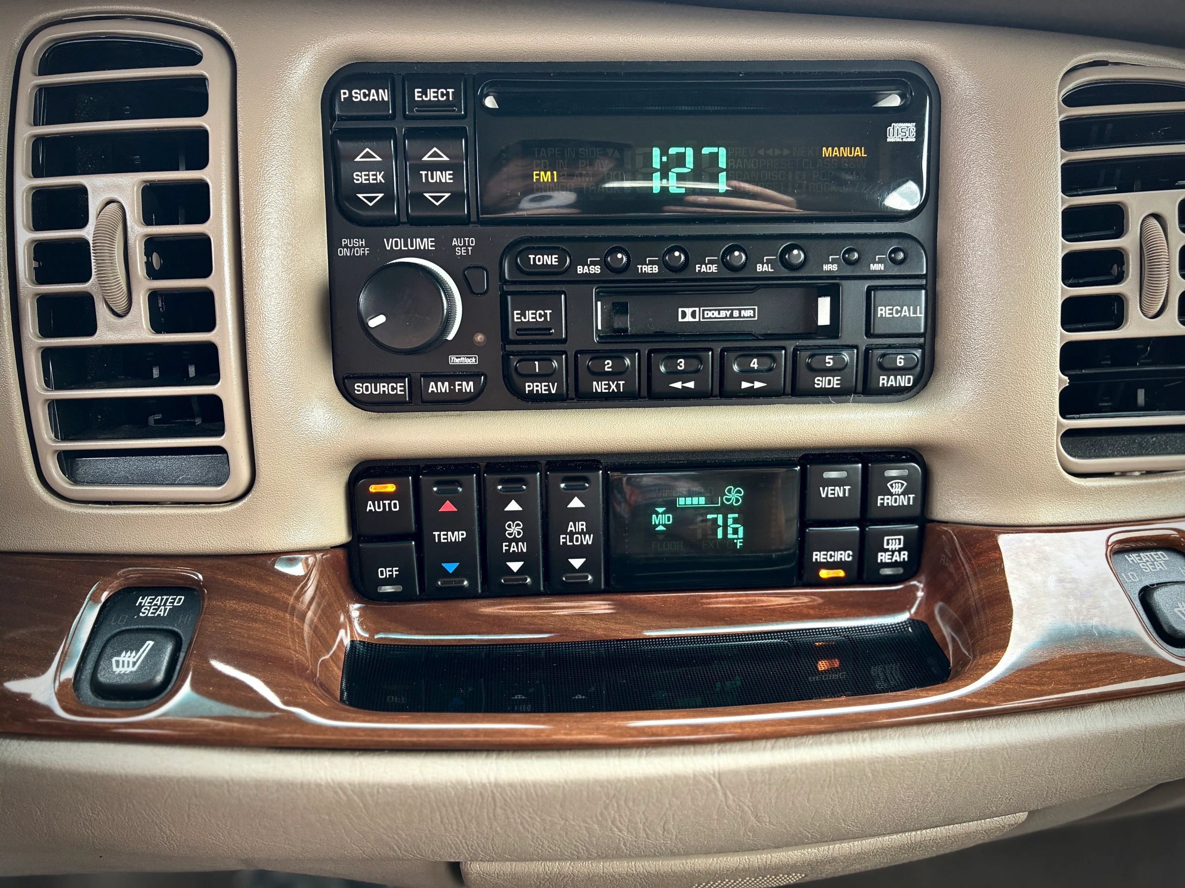 Used 2002 Buick Park Avenue w/ Prestige Pkg FWD image 62