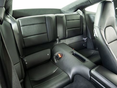 Used 2019 Porsche 911 Carrera image 16