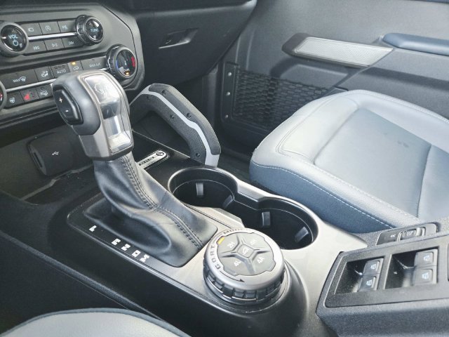 Used 2022 Ford Bronco Outer Banks w/ Sasquatch Package AWD/4WD image 28