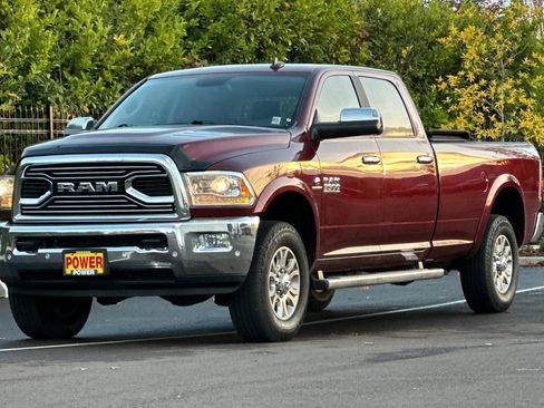 Used 2018 RAM 3500 Laramie image 8