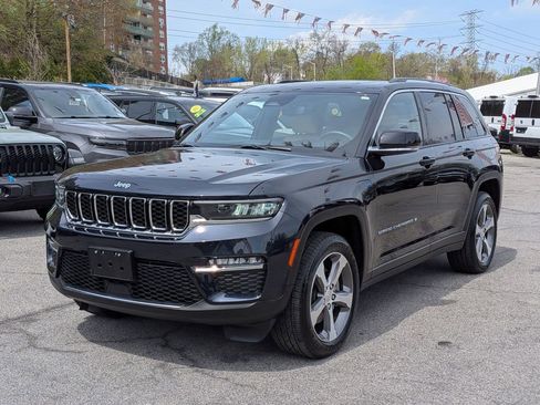 Used 2022 Jeep Grand Cherokee Limited 4xe AWD/4WD image 1
