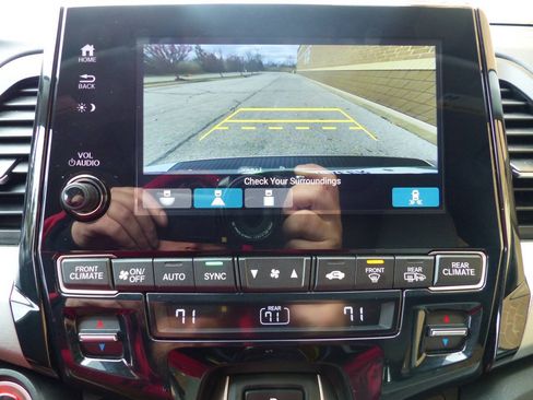 Used 2024 Honda Odyssey EX-L image 32