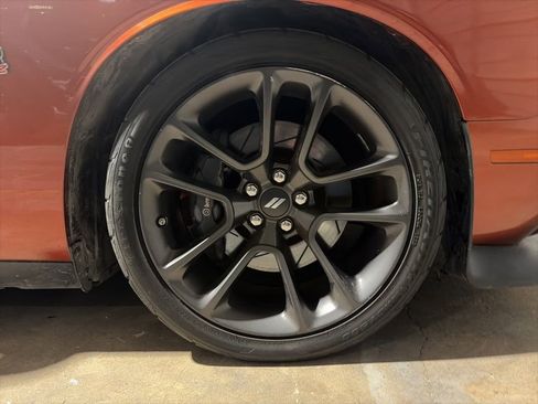 Used 2021 Dodge Challenger R/T Scat Pack image 9