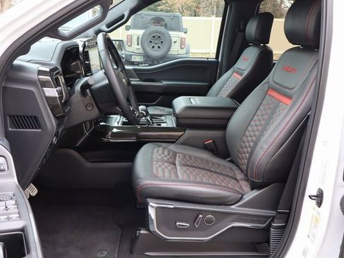 Used 2023 Ford F150 Lariat w/ Equipment Group 502A High image 28