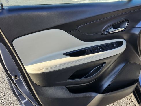 Used 2019 Buick Encore Preferred image 22