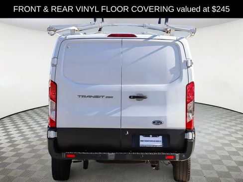 Used 2019 Ford Transit 250 130 Low Roof RWD image 5