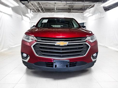 Used 2018 Chevrolet Traverse LT AWD/4WD image 2