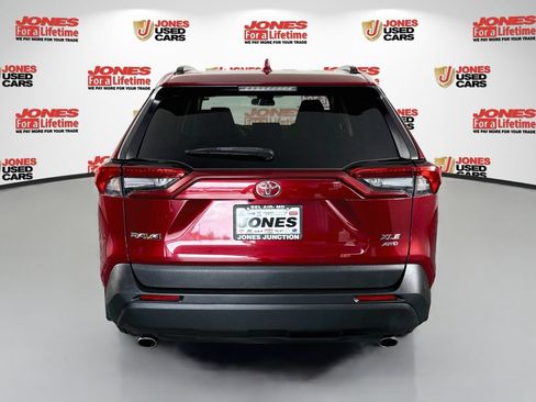 Certified 2022 Toyota RAV4 XLE AWD/4WD image 14