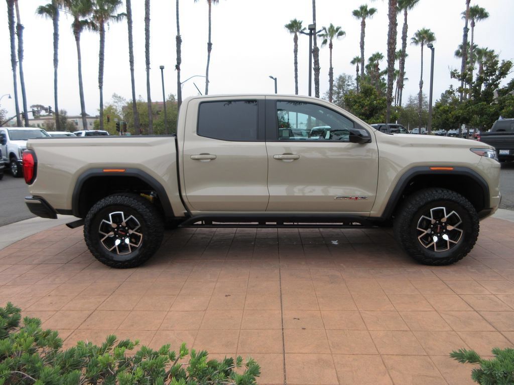 Used 2024 GMC Canyon AT4X AWD/4WD image 5