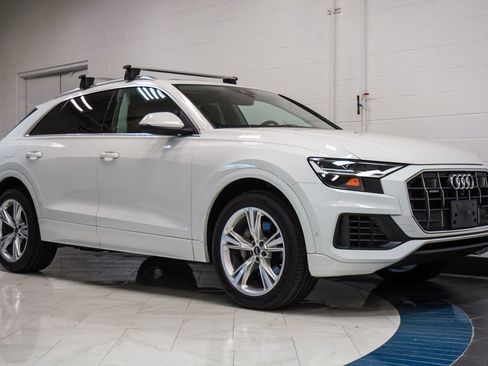 Used 2022 Audi Q8 Premium Plus w/ Premium Plus Package AWD/4WD image 5