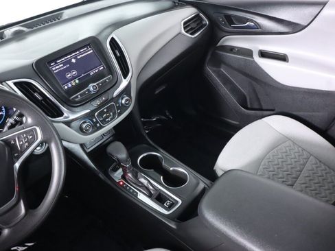 Used 2022 Chevrolet Equinox LS w/ Driver Confidence II Package AWD/4WD image 31