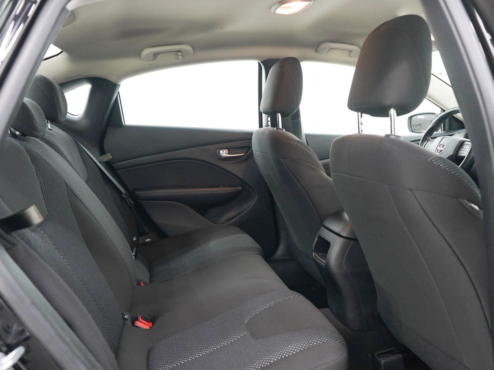 Used 2016 Dodge Dart SXT Sport FWD image 12