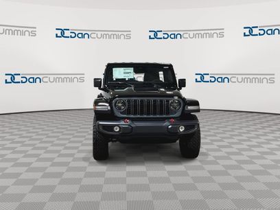 New 2026 Jeep Wrangler Unlimited Rubicon w/ Rockslide Package