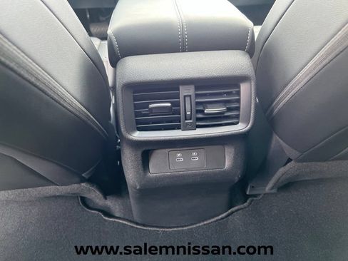 Certified 2026 Nissan Murano SL AWD/4WD image 19
