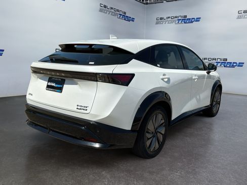 Used 2024 Nissan Ariya AWD image 5