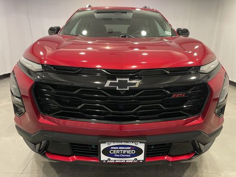 Used 2025 Chevrolet Equinox RS w/ Safety and Technology Package image 2