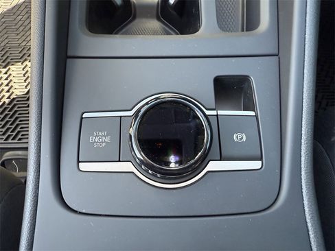 New 2026 Volkswagen Tiguan SE R-Line image 21