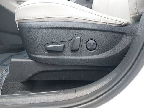 Used 2020 Kia Telluride S w/ S 8 Passenger Seating Package FWD image 28