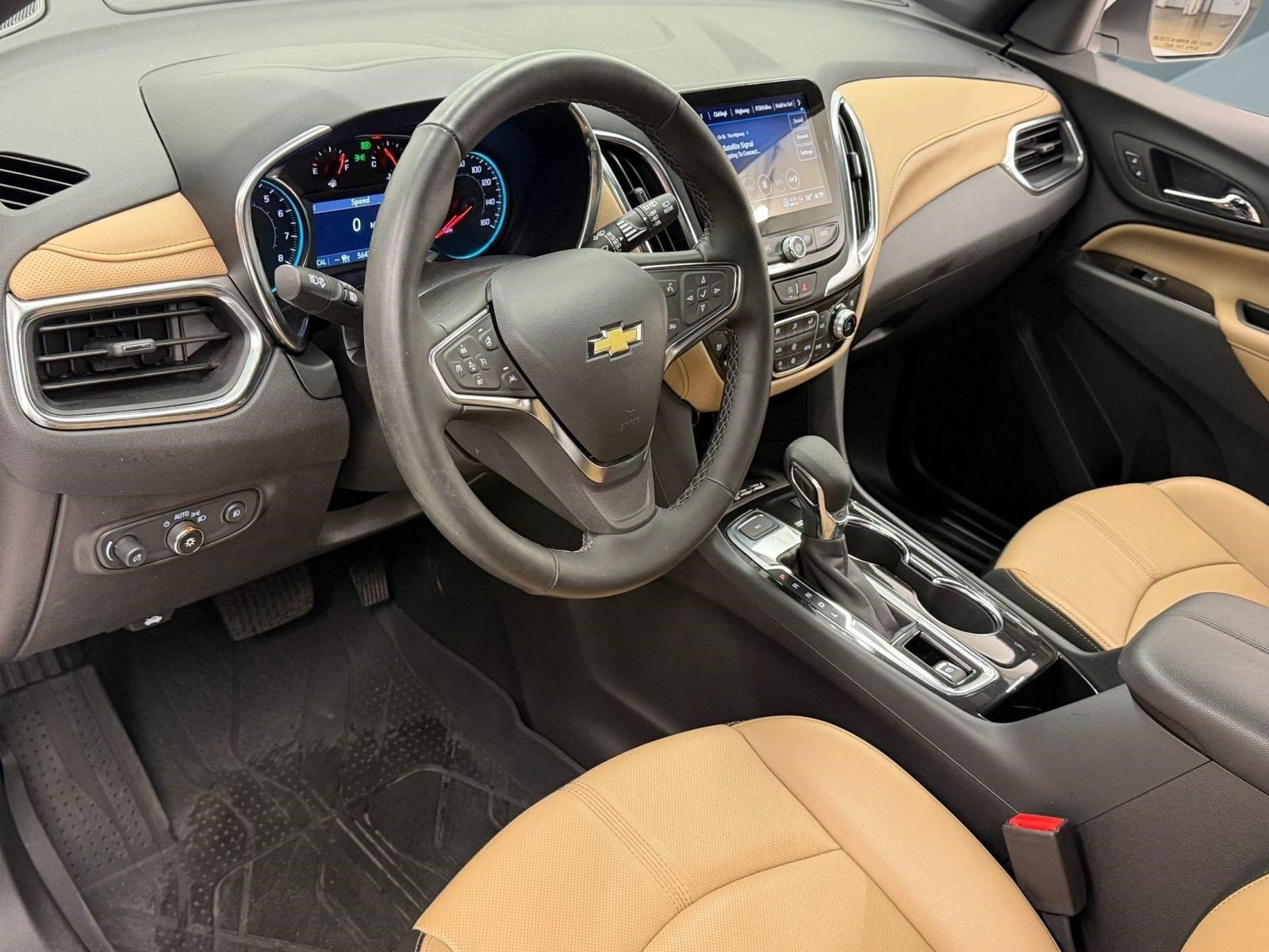 Used 2024 Chevrolet Equinox Premier AWD/4WD image 3