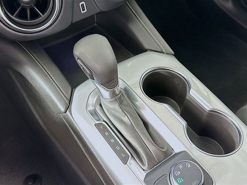 Used 2024 Chevrolet Blazer LT image 19