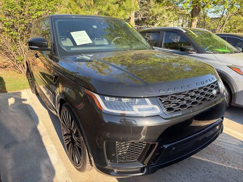 Used 2019 Land Rover Range Rover Sport Supercharged image 2