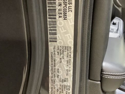 Used 2023 Jeep Grand Cherokee Altitude image 16