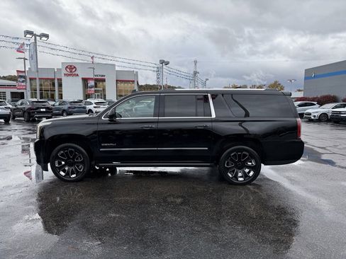 Used 2019 GMC Yukon XL Denali w/ Denali Ultimate Package image 6