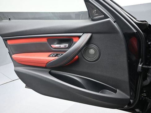 Used 2016 BMW M3 image 15