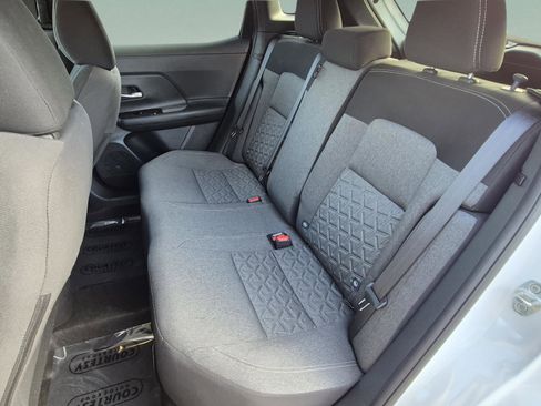 Certified 2025 Nissan Kicks SV AWD/4WD image 17