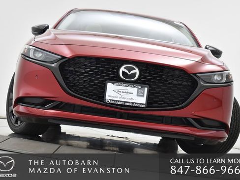 Certified 2025 MAZDA MAZDA3 2.5 Turbo Sedan w/Premium Plus image 4